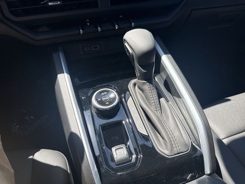 New 2026 Chevrolet Colorado Trail Boss AWD/4WD image 17
