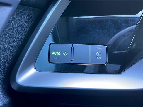 Used 2022 Audi A3 2.0T Premium w/ Convenience Package AWD/4WD image 19
