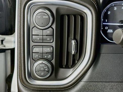 Used 2021 GMC Sierra 1500 AT4 AWD/4WD image 12