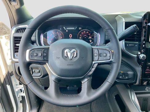 New 2026 RAM 2500 Laramie AWD/4WD image 11