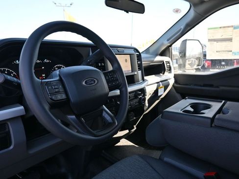 New 2026 Ford F250 XL w/ XL Off-Road Package AWD/4WD image 17