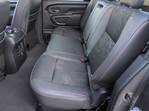 Used 2020 Nissan Titan PRO-4X image 26