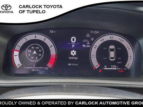 Used 2026 Toyota Corolla SE w/ SE Package FWD image 13