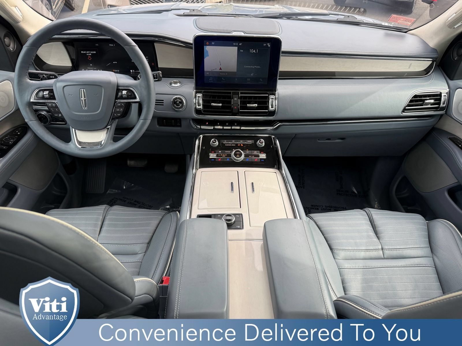 Used 2019 Lincoln Navigator L Black Label AWD/4WD image 2