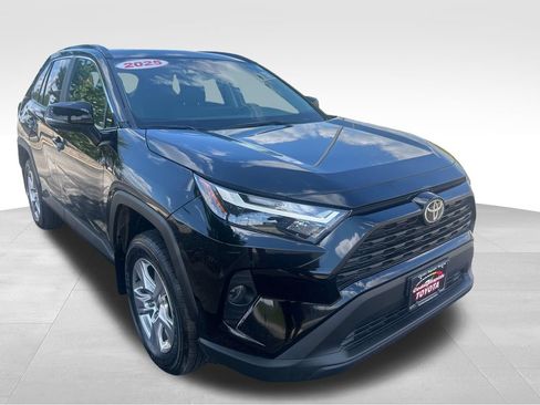 Certified 2025 Toyota RAV4 XLE w/ Convenience Package AWD/4WD image 10