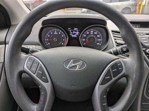 Used 2015 Hyundai Elantra SE w/ Option Group 02 image 14