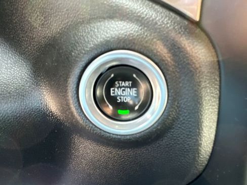 Used 2023 Chevrolet Silverado 2500 High Country AWD/4WD image 36