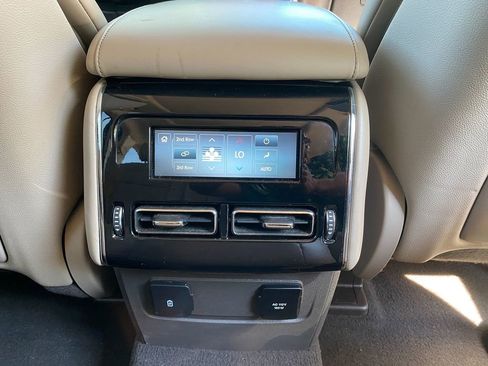 Used 2020 Lincoln Aviator Reserve w/ Equipment Group 201A image 29