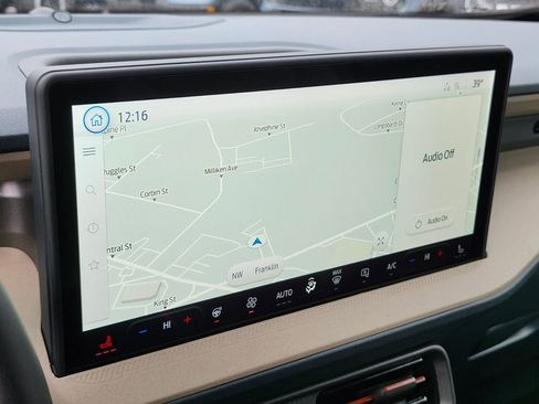 New 2026 Ford Maverick Lariat image 21