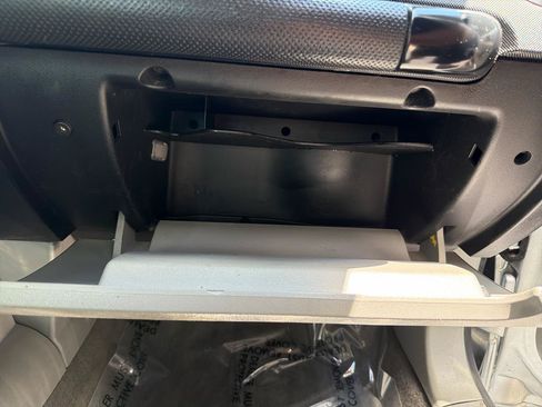 Used 2003 Volkswagen Beetle GLS FWD image 28