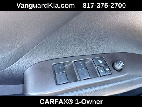 Used 2023 Toyota Camry SE image 14