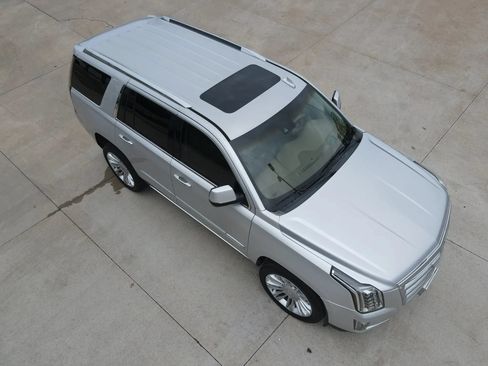 Used 2016 Cadillac Escalade Platinum AWD/4WD image 58