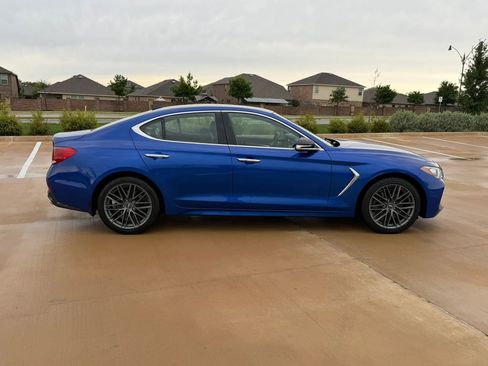 Used 2019 Genesis G70 2.0T Advanced image 7