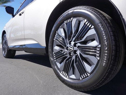 New 2026 Nissan Murano Platinum image 6