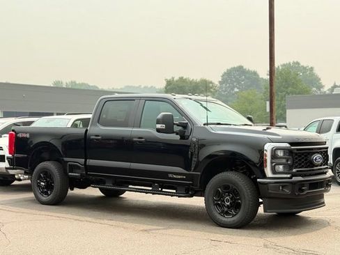 New 2026 Ford F350 XL w/ STX Appearance Package AWD/4WD image 31