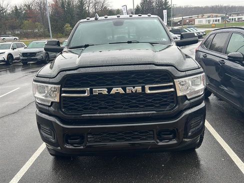 Used 2022 RAM 2500 Tradesman AWD/4WD image 3