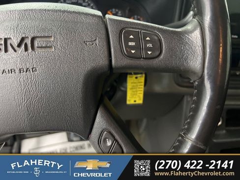 Used 2005 GMC Sierra 2500 SLE w/ Heavy-Duty Power Package image 24