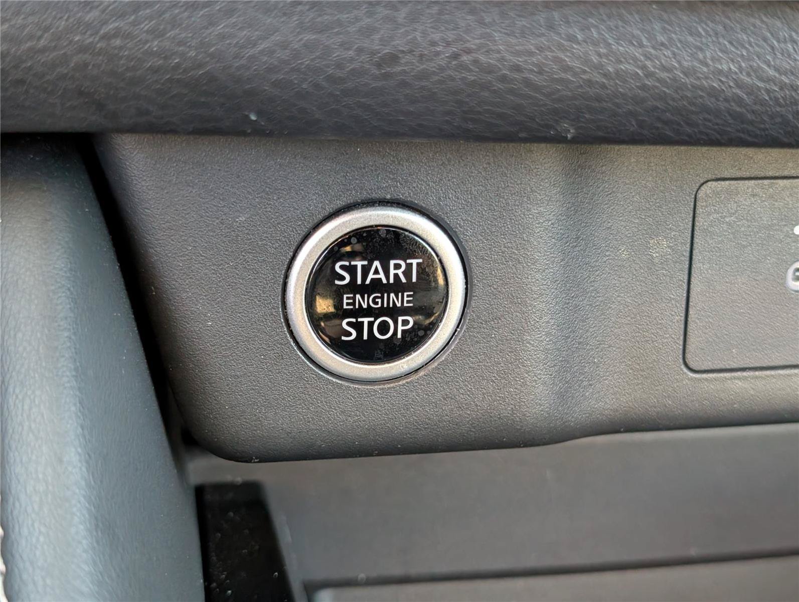 Used 2023 Nissan Rogue SL w/ SL Premium Package AWD/4WD image 25