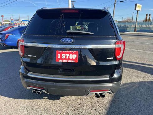 Used 2018 Ford Explorer Platinum AWD/4WD image 6