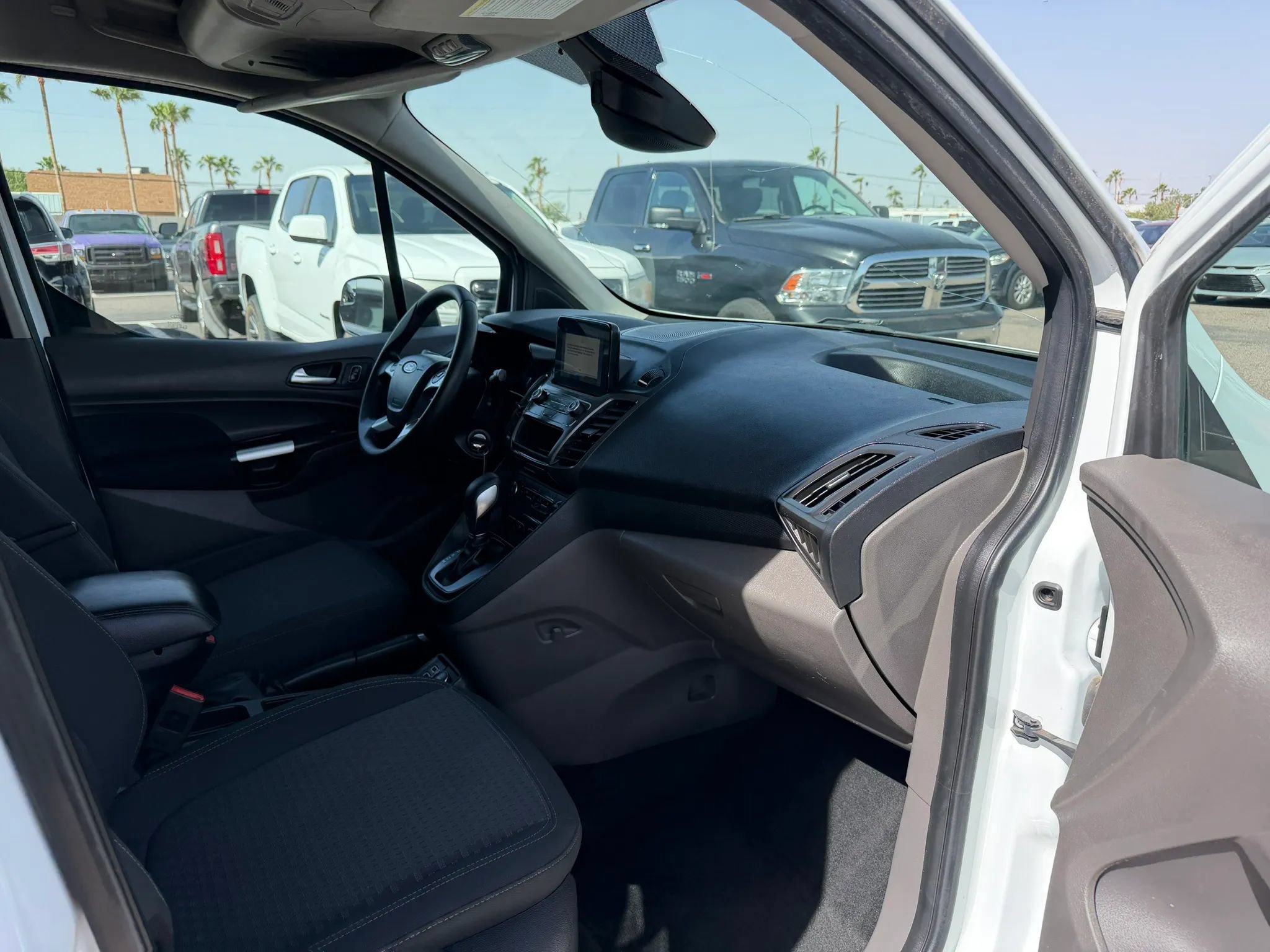 Used 2020 Ford Transit Connect XLT FWD image 22