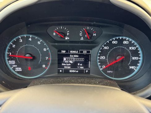 Used 2023 Chevrolet Malibu LT FWD image 34