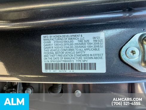 Used 2024 Honda Pilot Touring image 18