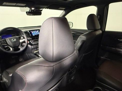 Used 2021 Honda Pilot Black Edition image 36