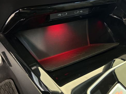 Used 2023 Volkswagen GTI S image 41