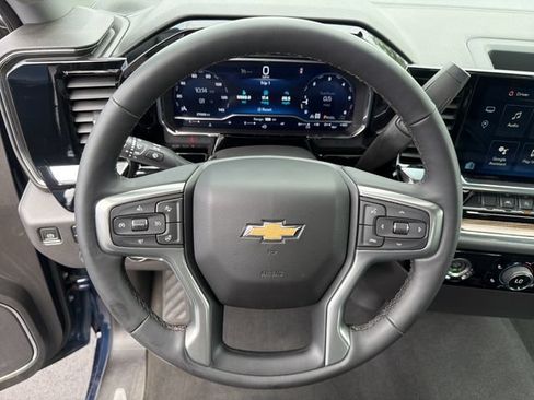 Certified 2023 Chevrolet Silverado 1500 LT AWD/4WD image 14