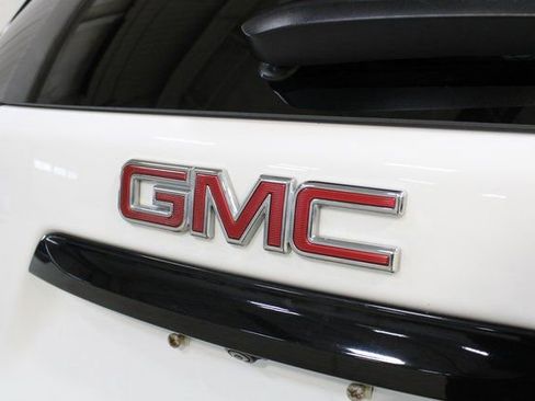 Used 2019 GMC Terrain SLT w/ Preferred Package image 34