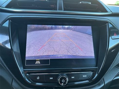 Used 2021 Chevrolet TrailBlazer ACTIV w/ Technology Package image 17