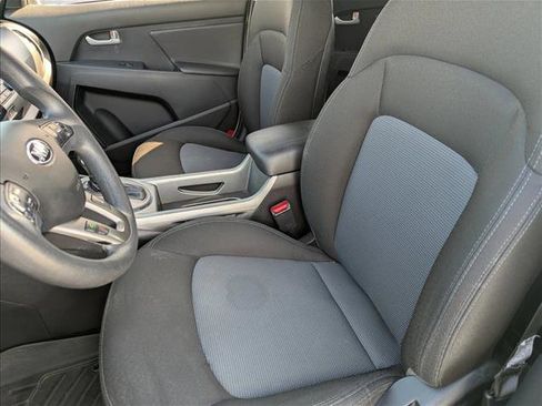 Used 2016 Kia Sportage LX image 21
