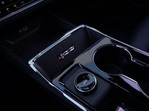 New 2026 Chevrolet Equinox RS w/ Convenience Package III image 17