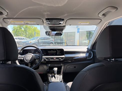 New 2026 Kia Seltos S AWD/4WD image 21