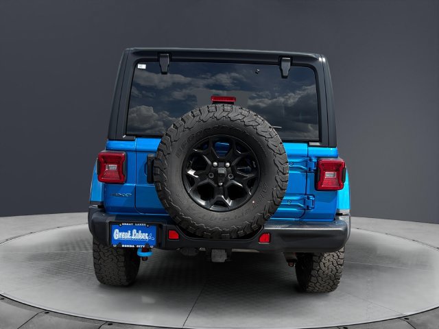 Used 2023 Jeep Wrangler Unlimited Rubicon 4xe AWD/4WD image 4