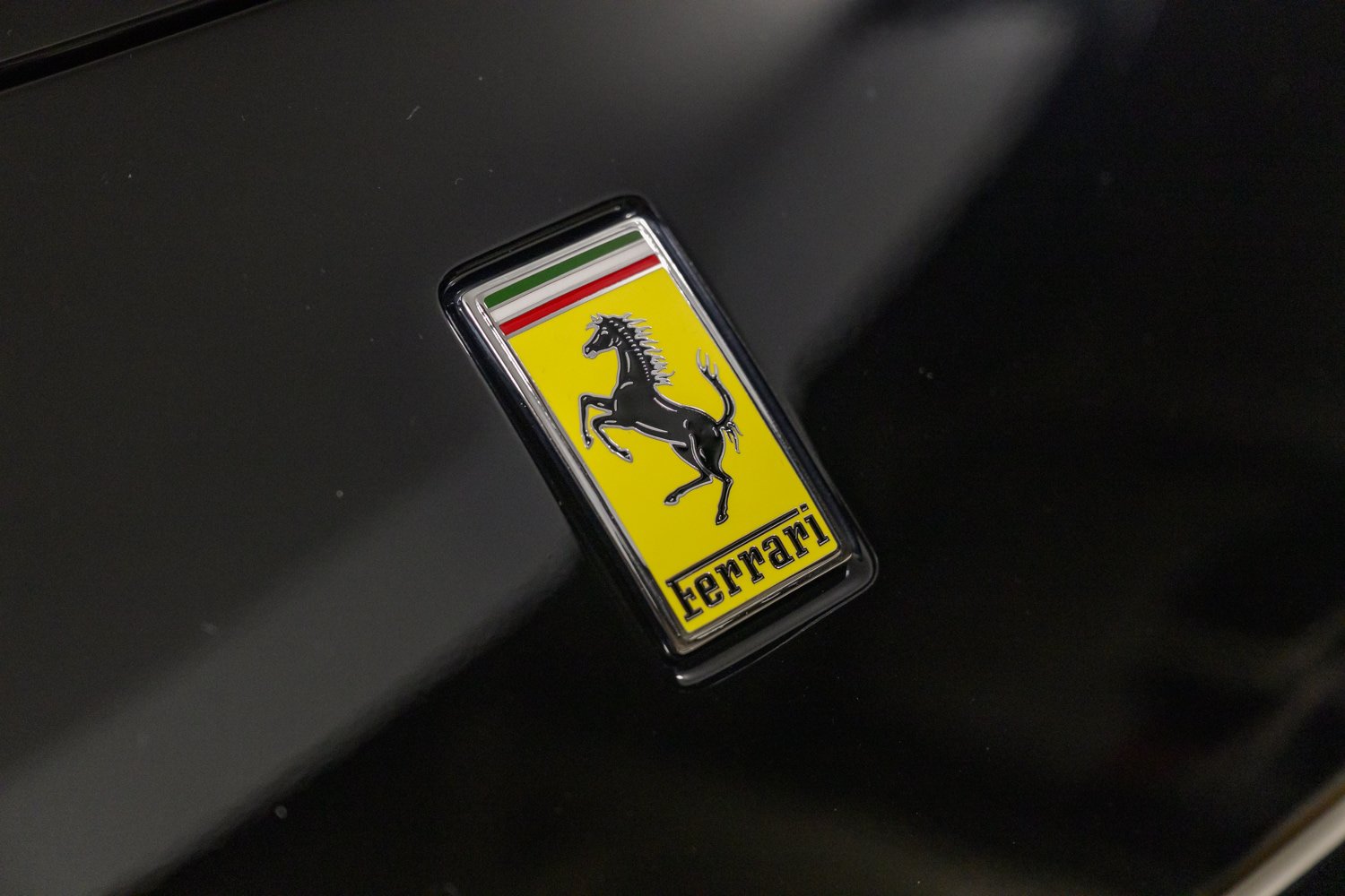 Used 2024 Ferrari 296 GTS RWD image 52