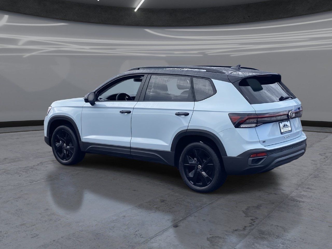 New 2026 Volkswagen Taos SE FWD image 4