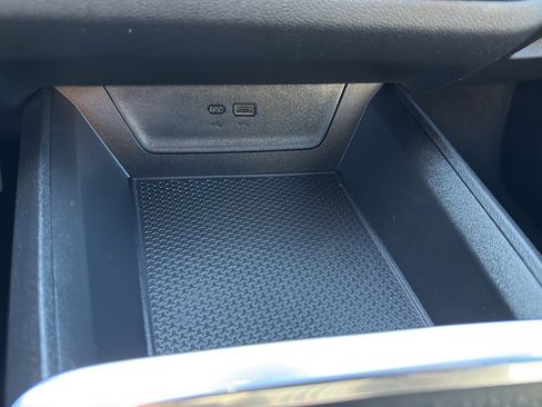 Used 2025 Chevrolet Equinox LT image 20