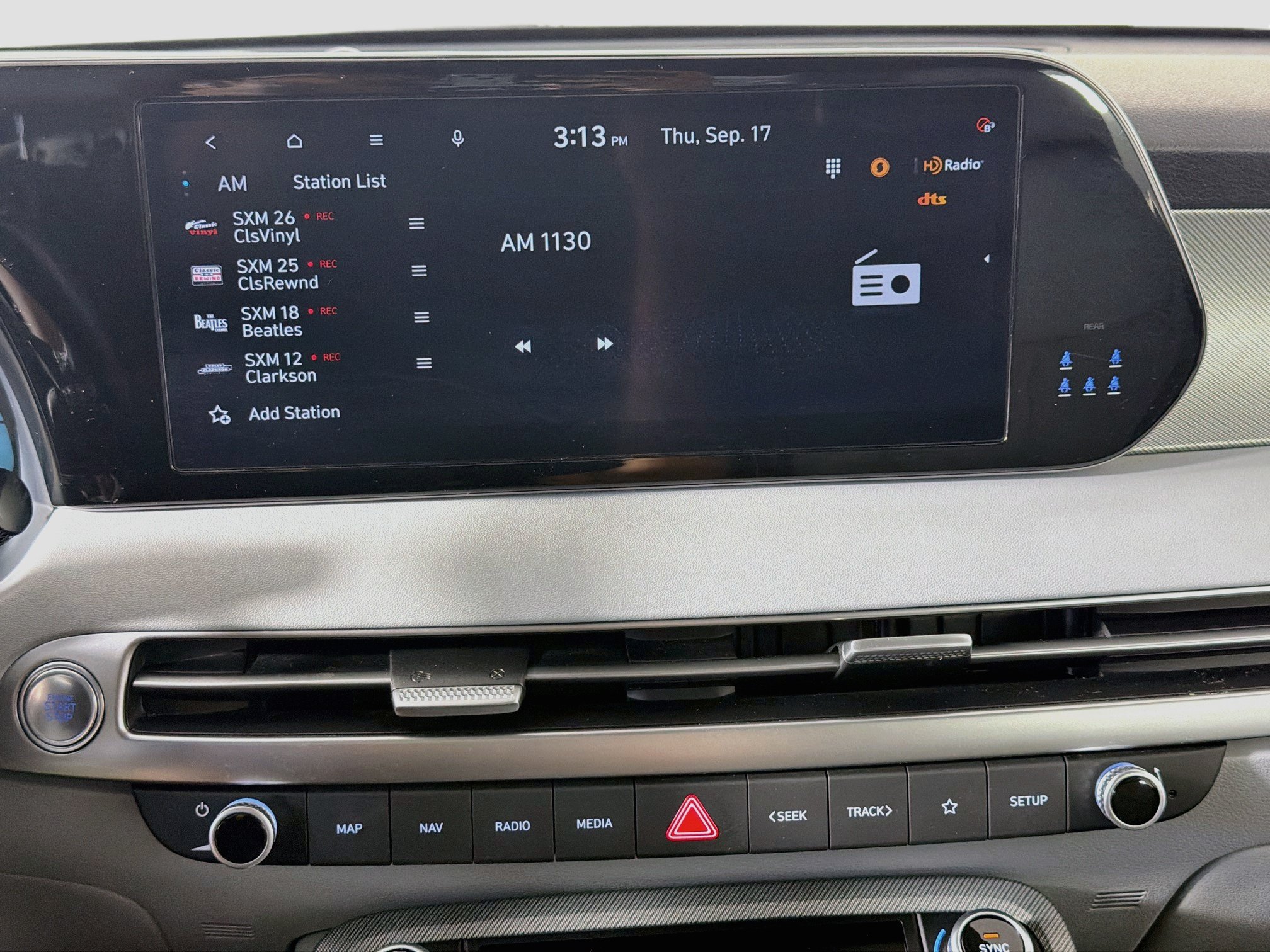 Used 2025 Hyundai Palisade SEL FWD image 21