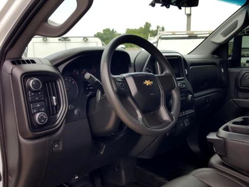 Used 2020 Chevrolet Silverado 2500 W/T w/ WT Fleet Convenience Package image 11