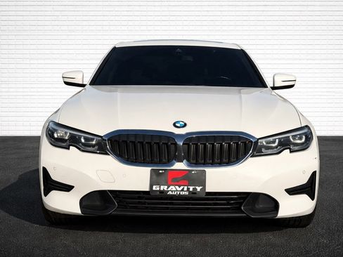 Used 2019 BMW 330i xDrive Sedan w/ Convenience Package image 2
