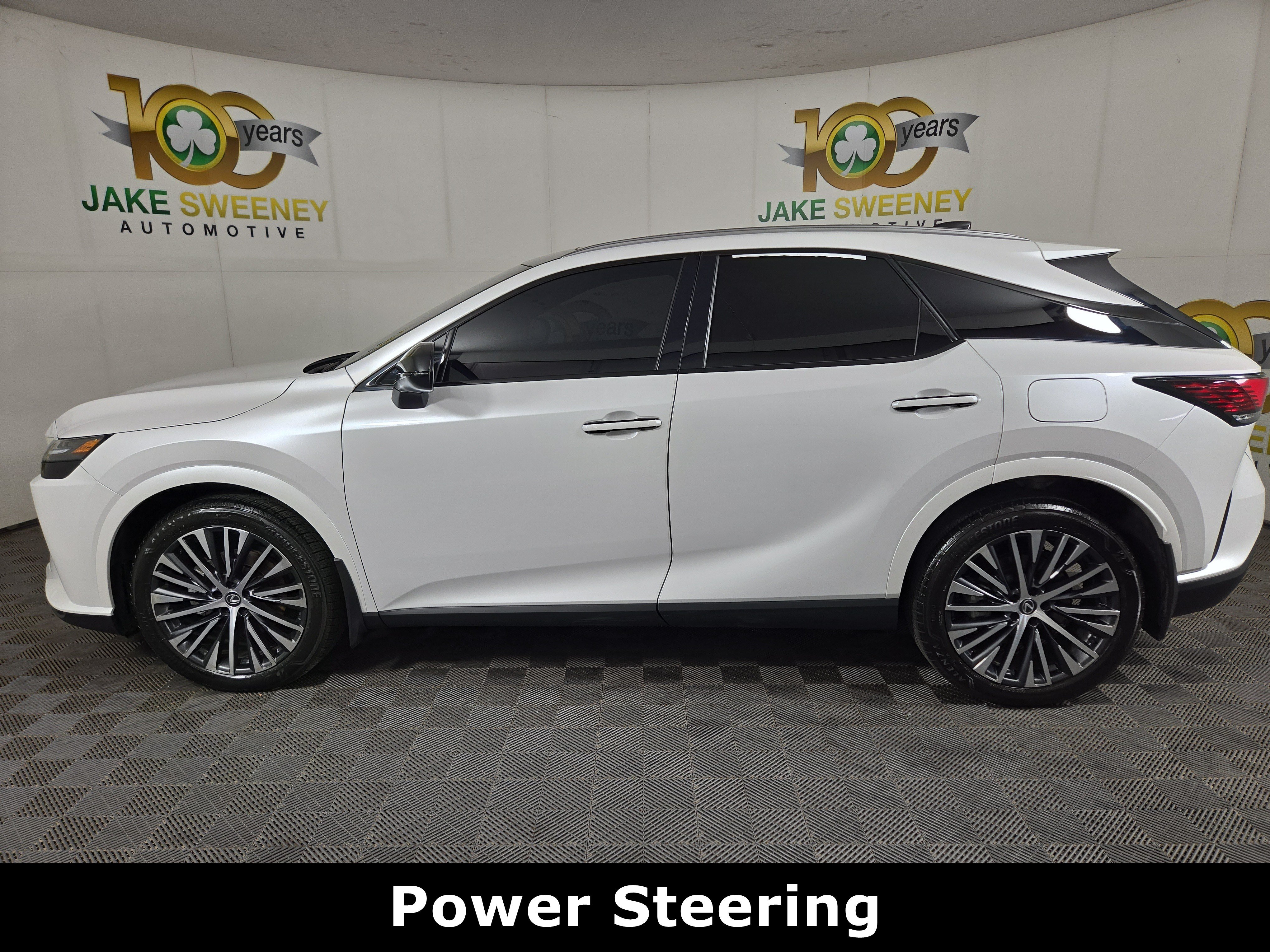 Used 2023 Lexus RX 350 Premium Plus w/ Accessory Package AWD/4WD image 4