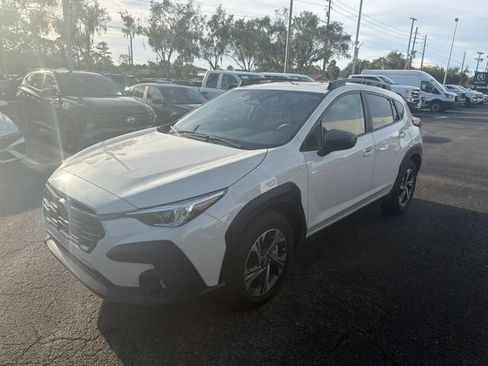 Used 2025 Subaru Crosstrek 2.5i Premium AWD/4WD image 8