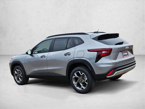 New 2026 Chevrolet Trax LT w/ LT Convenience Package image 9