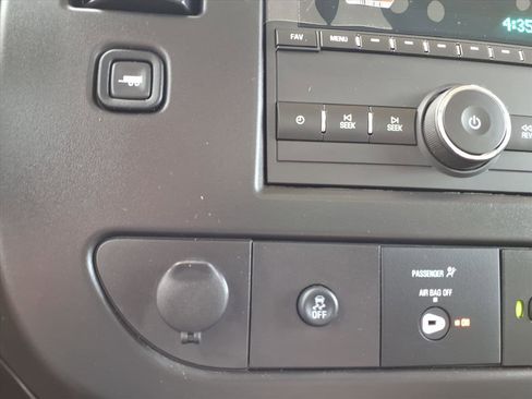 New 2026 GMC Savana 4500 w/ Driver Convenience Package image 7