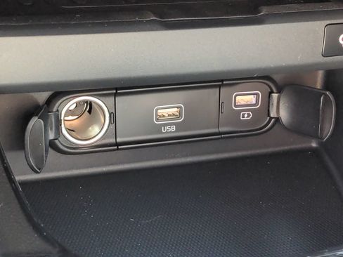 Certified 2023 Kia Seltos SX AWD/4WD image 19