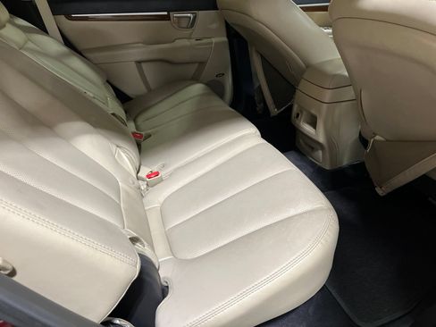 Used 2008 Hyundai Santa Fe 2WD image 16