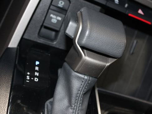 Used 2025 Toyota Sequoia SR5 AWD/4WD image 57