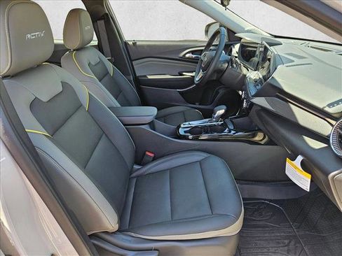 New 2026 Chevrolet Trax ACTIV w/ Driver Confidence Package FWD image 17