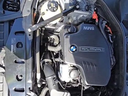 Used 2014 BMW 528i xDrive Sedan AWD/4WD image 15